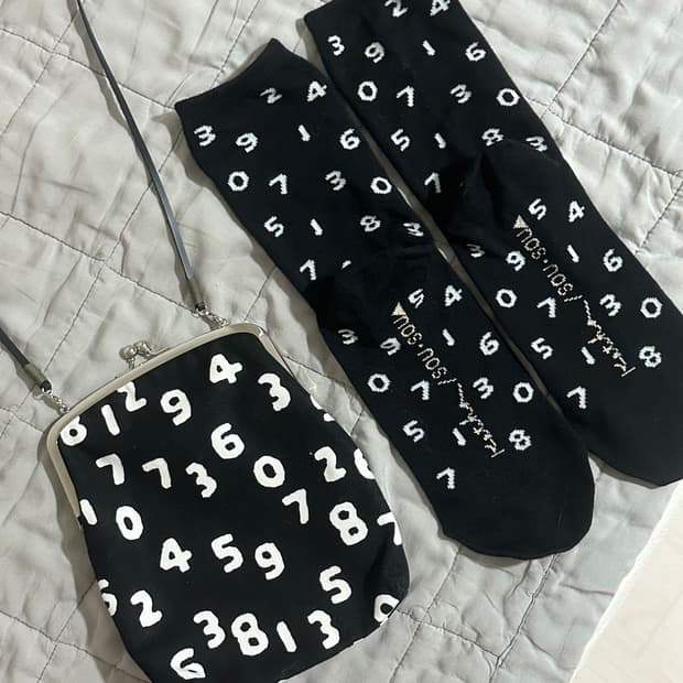 소우소우 가방, 양말