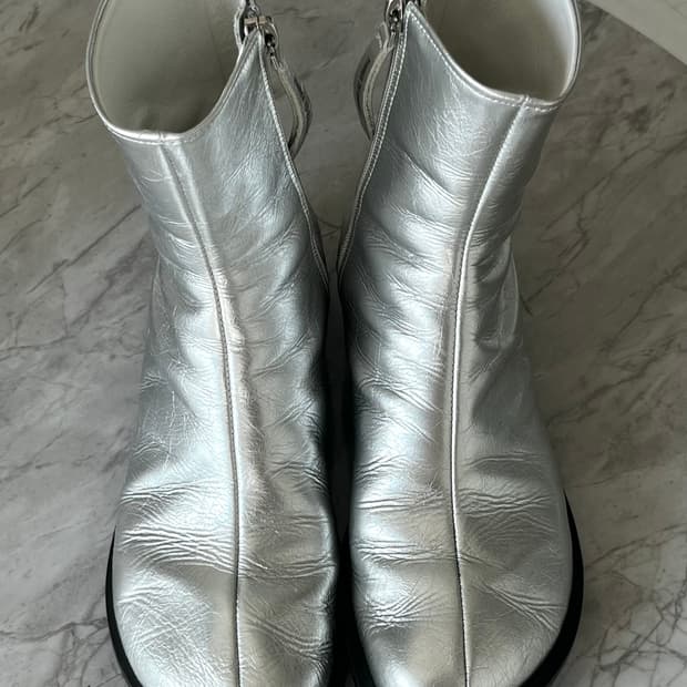 쓰리투에이티 실버 레더 앵클부츠 (240)