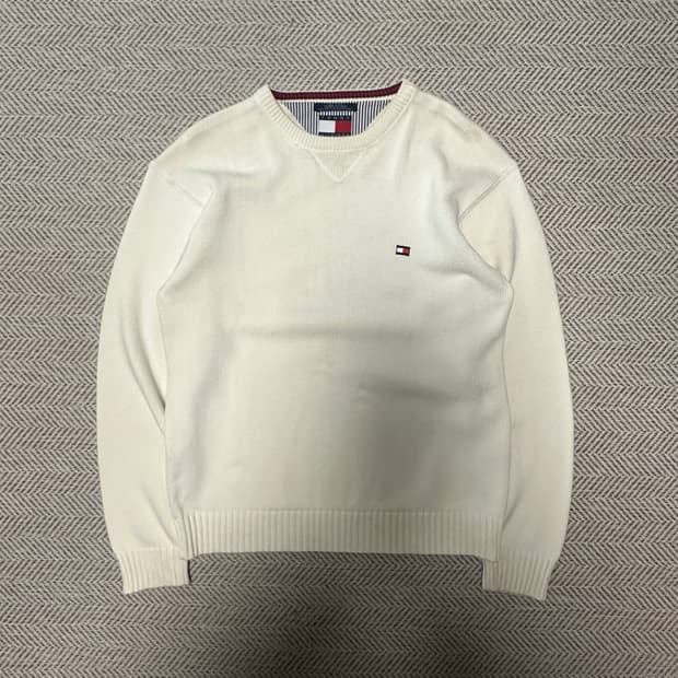 TOMMY HILFIGER old vintage knit sweater