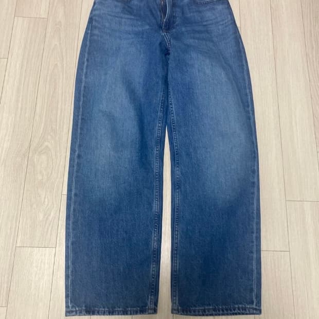 유니클로 와이드 스트레이트진 맨즈 28사이즈