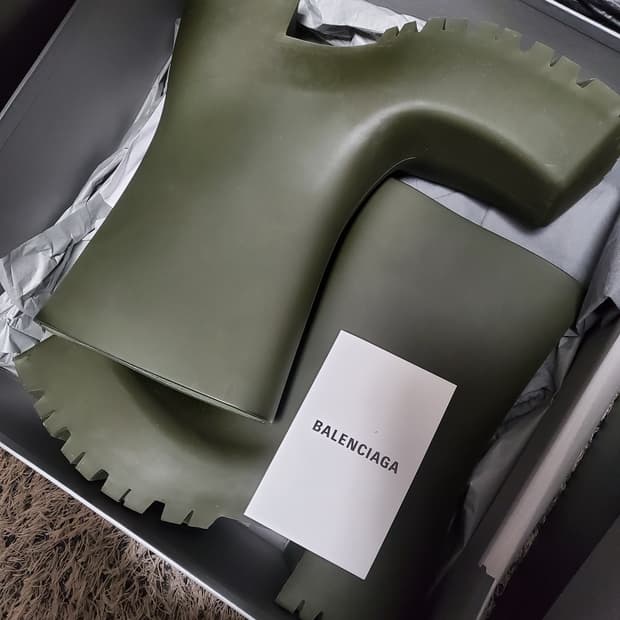 발렌시아가 리버트루퍼부츠