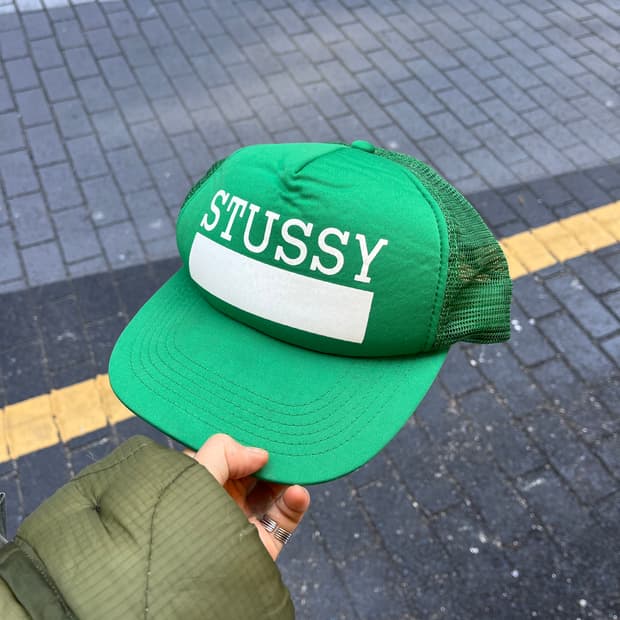 STUSSY