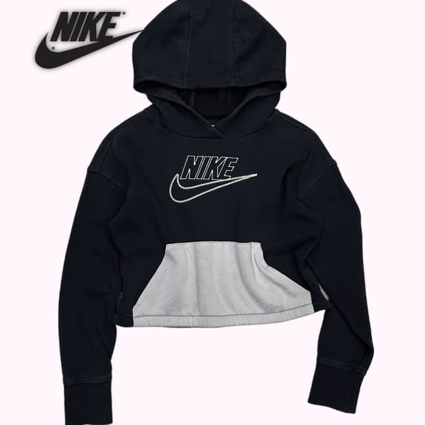 logo crop hood t-shirt