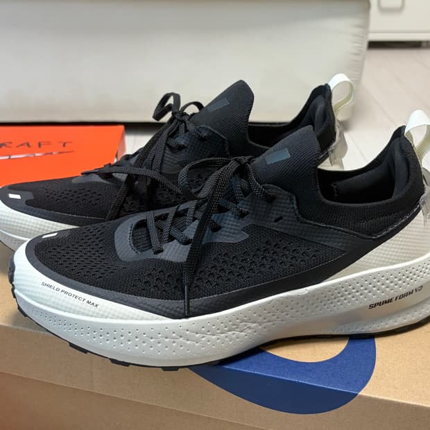 자라 스펌 폼 V2 런닝화 블랙 (275~280mm)