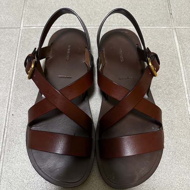 톰 포드 남성 샌들