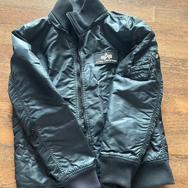 알파인더스트리 블랙 MA-1 항공점퍼 XL