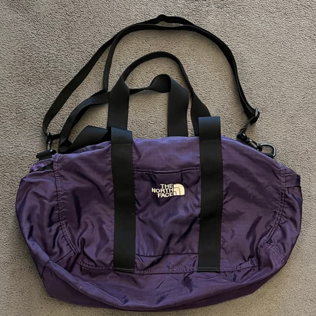 노스페이스 빈티지 숄더 크로스백 처분 