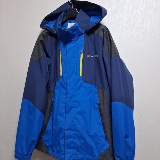 컬럼비아 아웃도어 바람막이점퍼 남성110 최고의컨디션 
국내 컬럼비아 
