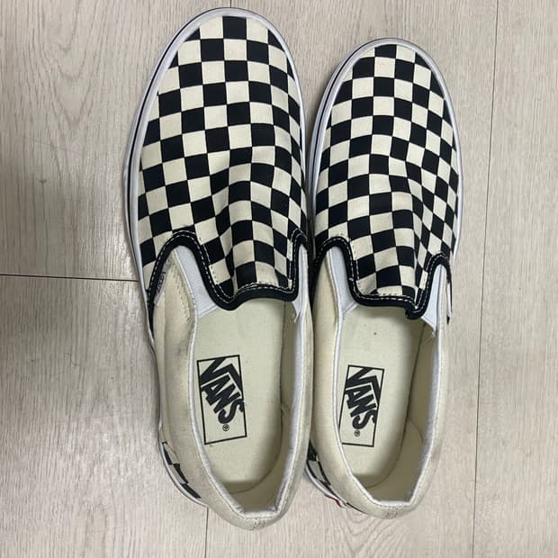 반스 체커보드 260