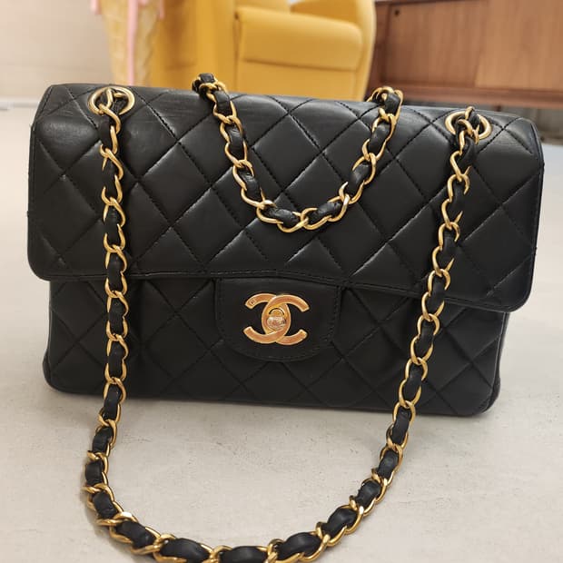 샤넬 더블사이드 클래식 더블플랩 숄더백 정품 레어템