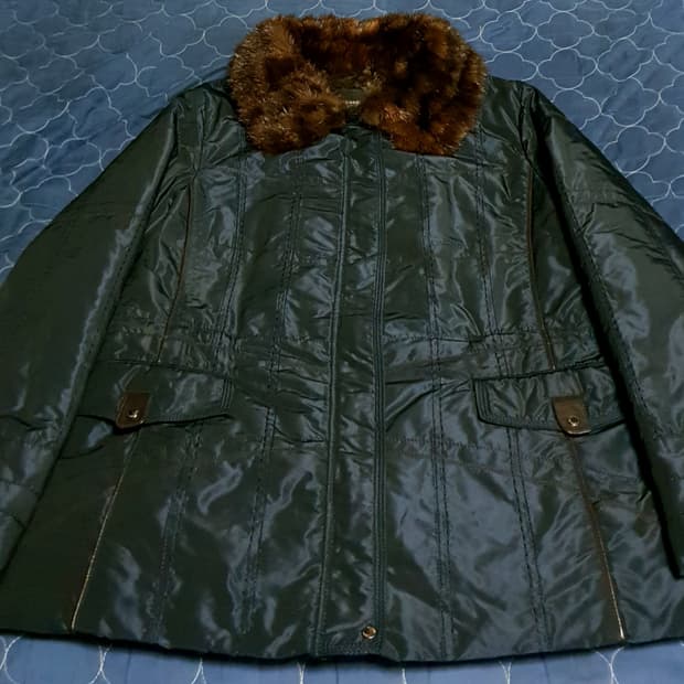 (한정판) 크로커다일 레이디스 밍크카라 안감토끼털 점퍼 네이비 (105)