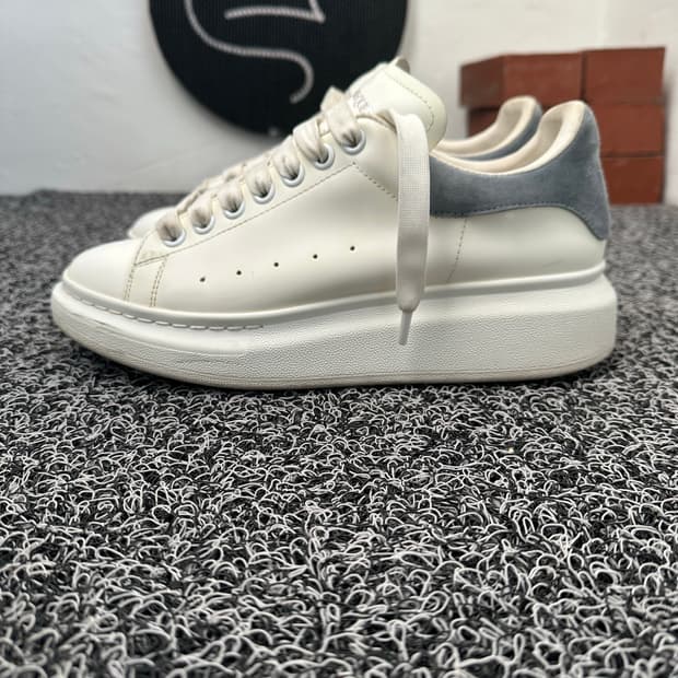 알렉산더 맥퀸 오버솔 스니커즈 39/ 245