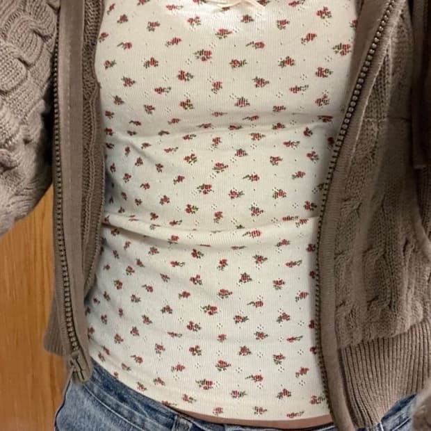 구해요)브랜디멜빌 플로럴 floral 리본 아일렛 슬리브리스