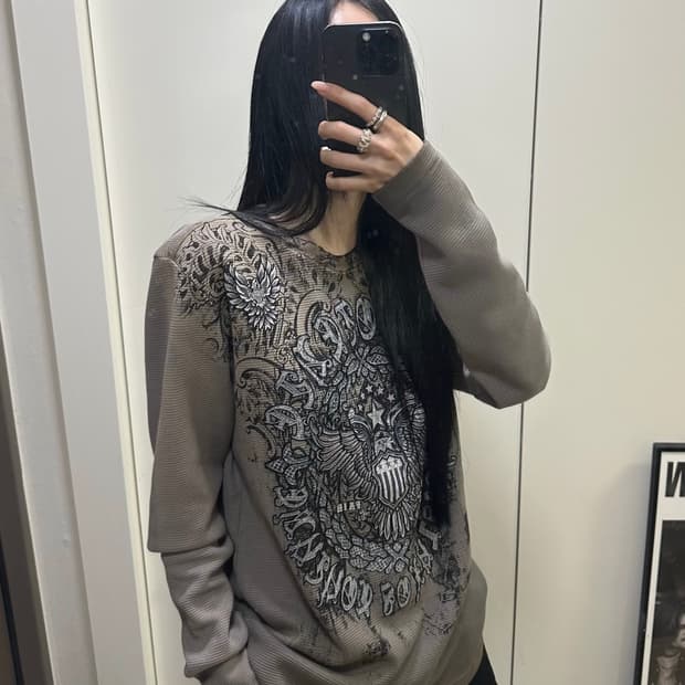 빈티지 롱 슬리브리스