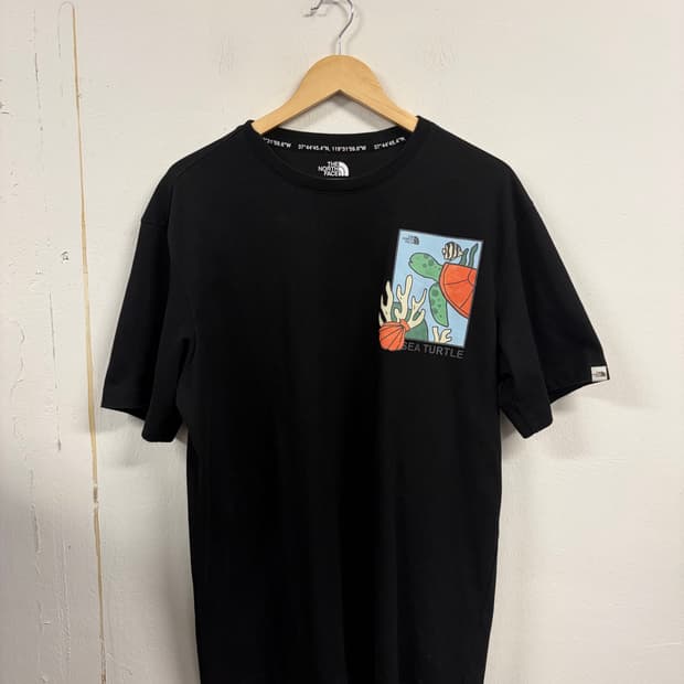 XL) 노스페이스 터틀 블랙 반팔티 T409