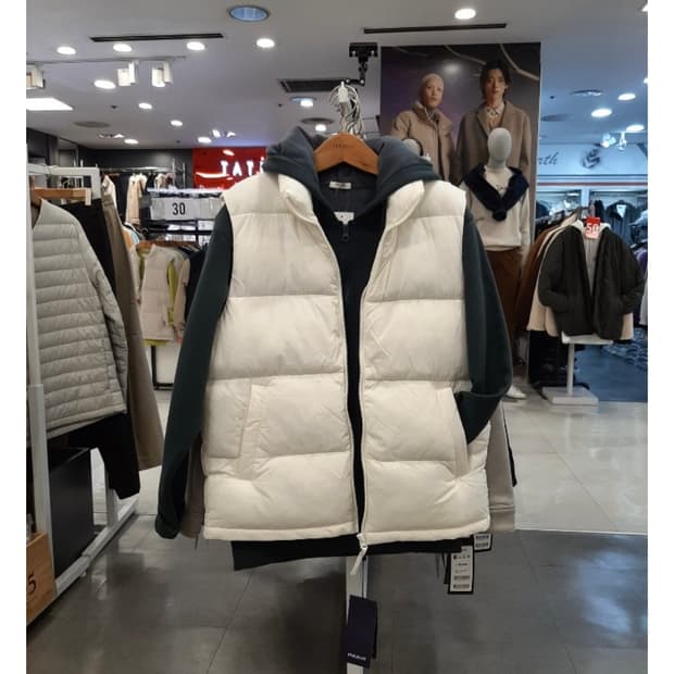 (택있는새옷) 폴햄 남녀공용 아이보리 조끼패딩 95