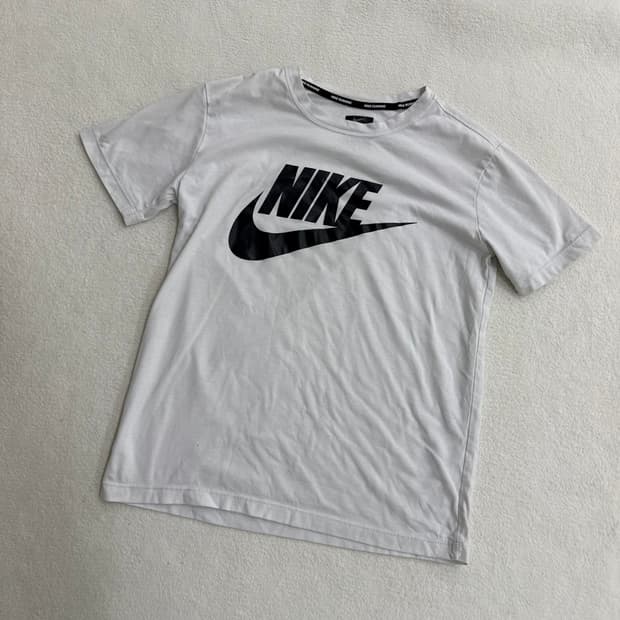 M 나이키 드라이핏 빅로고 반팔 티셔츠 0413T