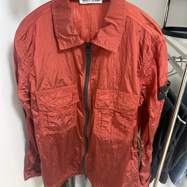 스톤아일랜드 나일론 메탈 오버셔츠 자켓 S 95 버건디 레드 바람막이
