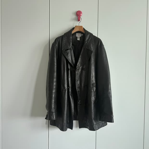 캘빈클라인 90’s 헤비 레더 트렌치코트