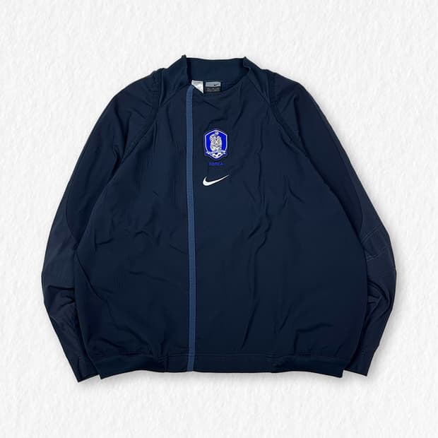 나이키 KFA 테크니컬 맨투맨