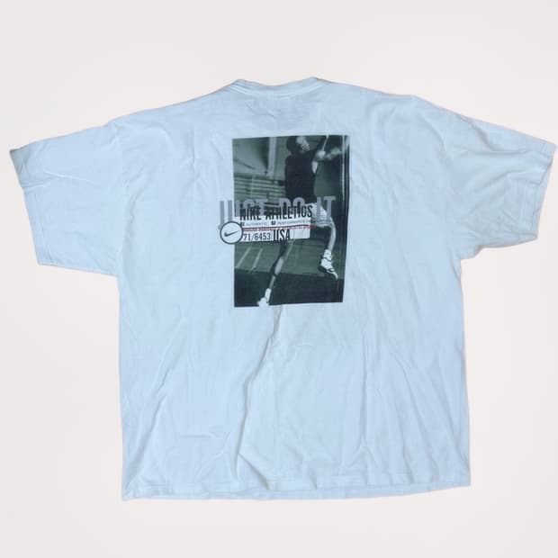 *90s nike swoosh t shirt usa