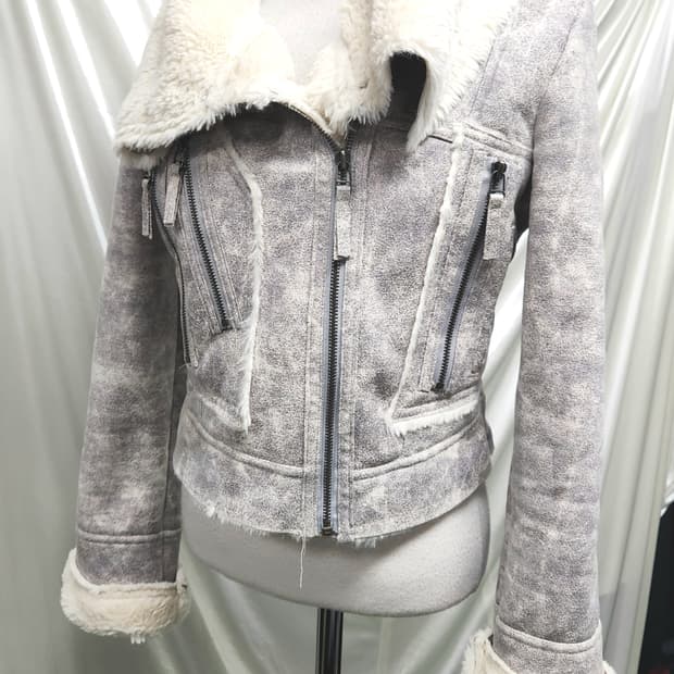 실버워싱 숏무스탕🔥 레어핏 시어링 자켓