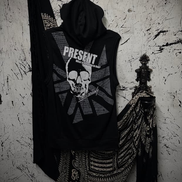 Best Zip-Up Skull 
