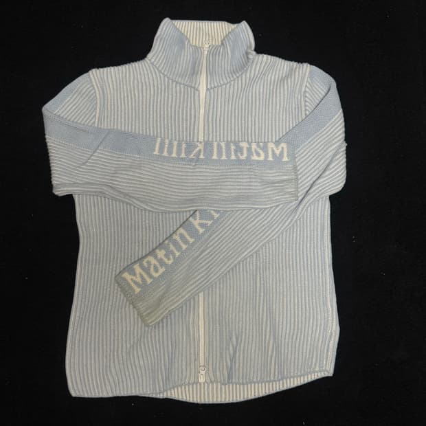 마뗑킴 슬리브 집업 가디건 스카이블루