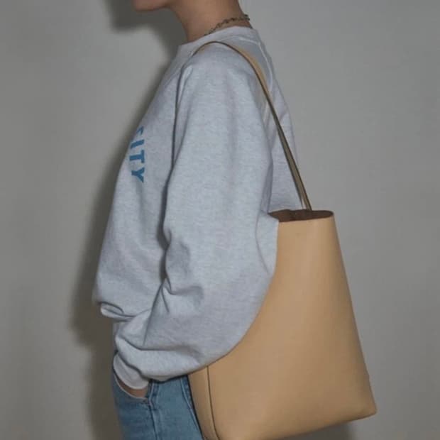 시엔느 몬드숄더백