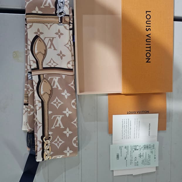 [새상품]루이비통 스카프