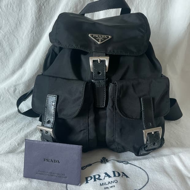 프라다 백팩 스몰사이즈