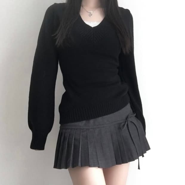 젯젯디 zzd 블랙 브이넥 니트 모리걸 하구미 니혼진 빈티지 핀터깔