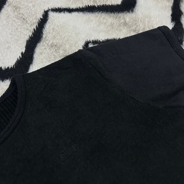 [Free]그로브 로고 벨로어 반팔/블랙/기모