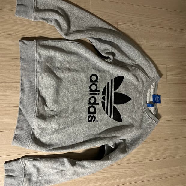 아디다스 맨우맨