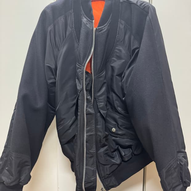 솔로이스트 에크루 이중봄버 46