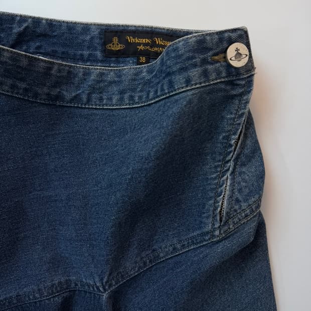 비비안 웨스트우드 비대칭 데님 스커트 