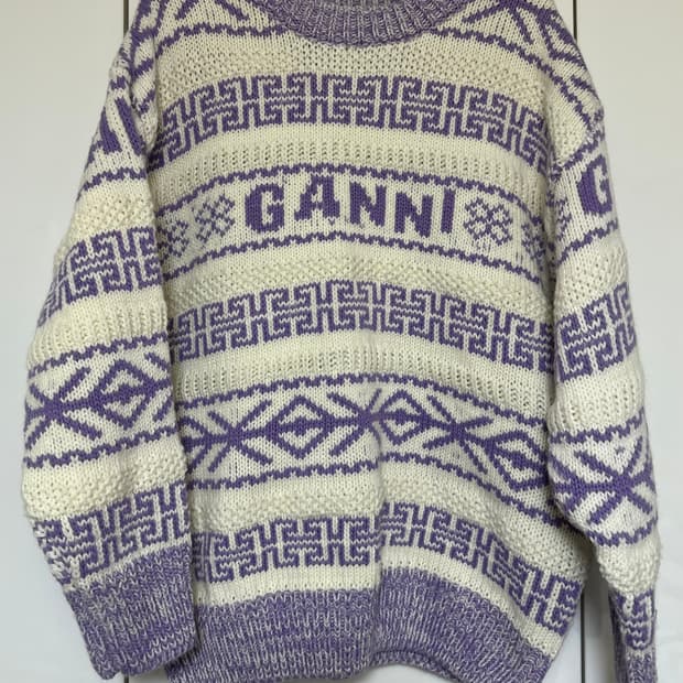 GANNI 가니퍼플 패턴 니트 스웨터