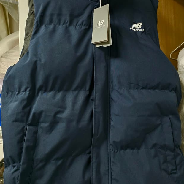 뉴발란스 네이비 웰론 조끼
