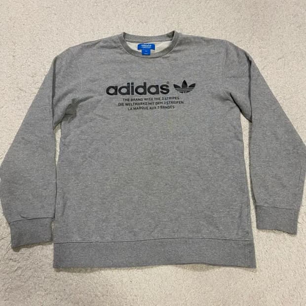 아디다스 맨투맨 그레이 100