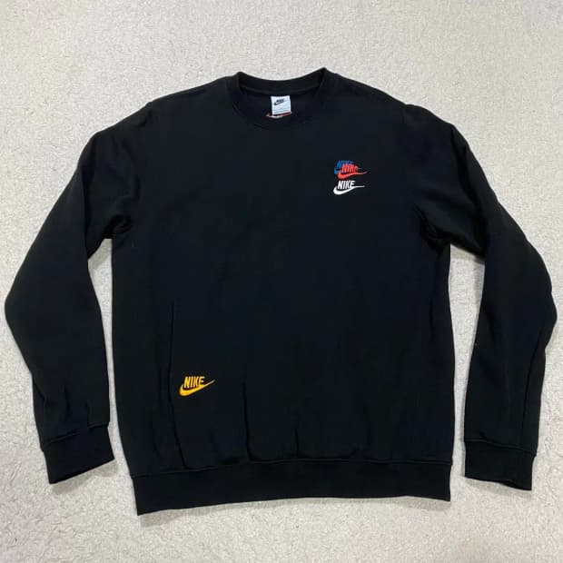 나이키 블랙 맨투맨 티셔츠 L 100