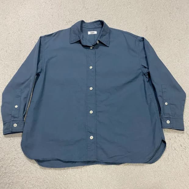 스튜디오 톰보이 블루 셔츠 오버핏