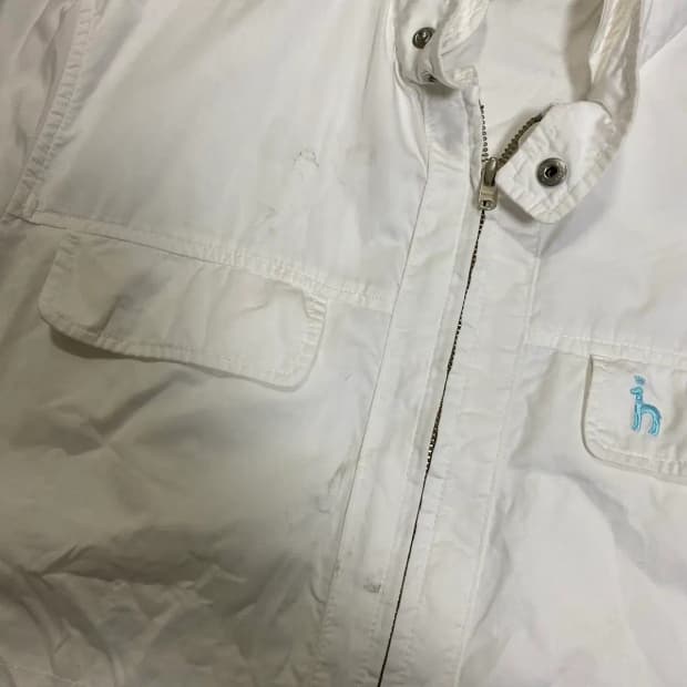 헤지스 화이트 자켓 100