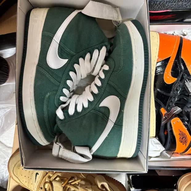 나이키 에어포스1cvs 녹흰 팝니다