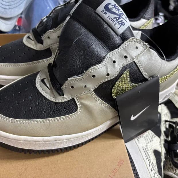 나이키 에어 포스1B  흑뱀피 OG 신품 01년