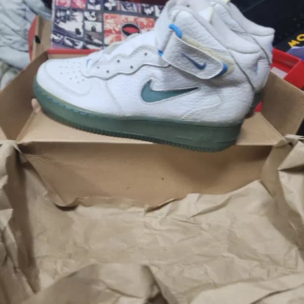 신품 96 나이키 에어포스1 sc 하늘완창