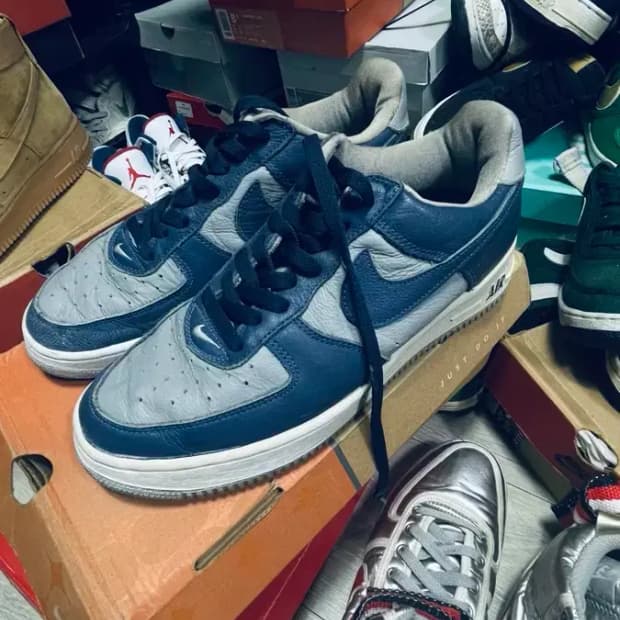 [275]나이키 에어 포스1 로우 아토모스