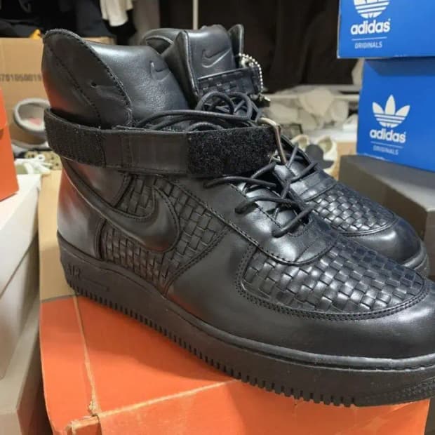 NIKE 에어 포스1 럭스 하이 블랙 270 신품