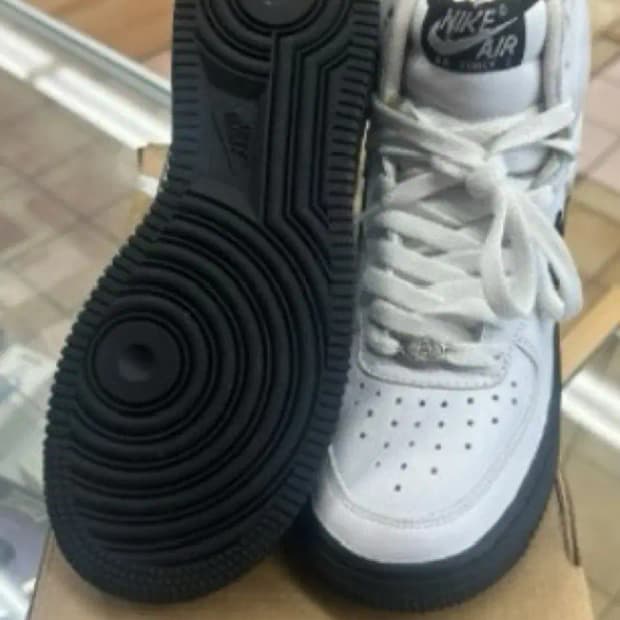 나이키 에어포스1 검정완창 하이