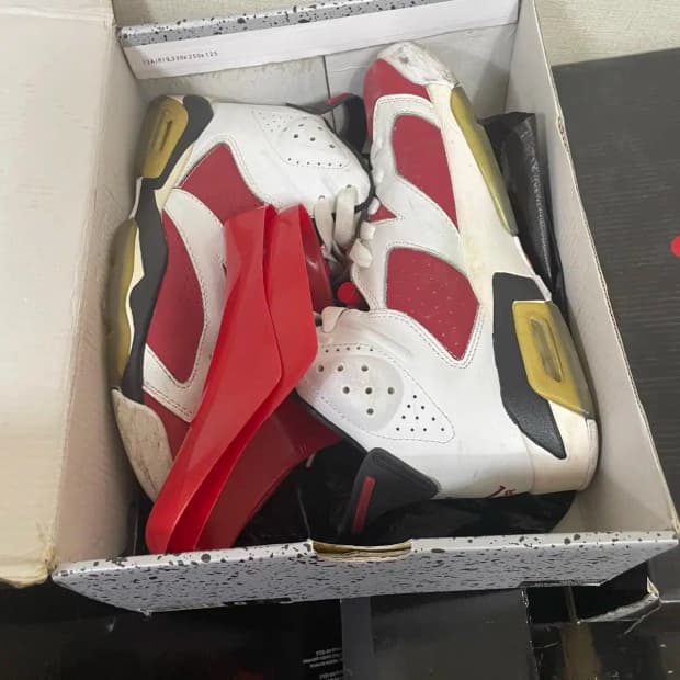 나이키 에어 조던 6 카마인 레트로