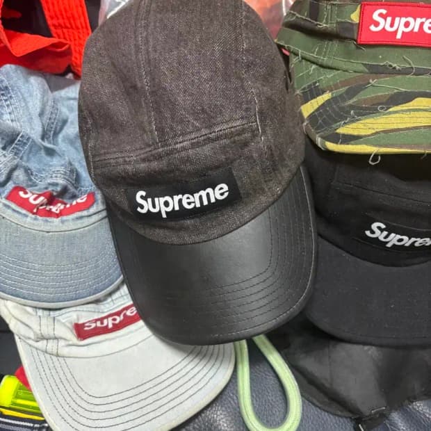 슈프림 데님 블랙 2중창 캠프캡